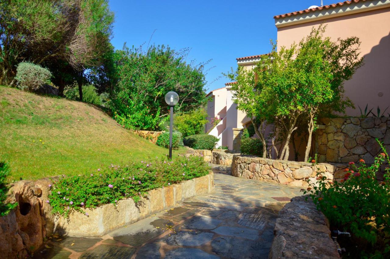 La Costa View Aparthotel Arzachena Exterior photo