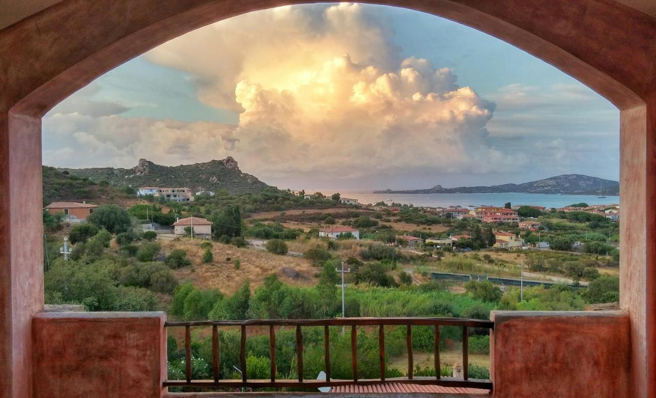 La Costa View Aparthotel Arzachena Exterior photo