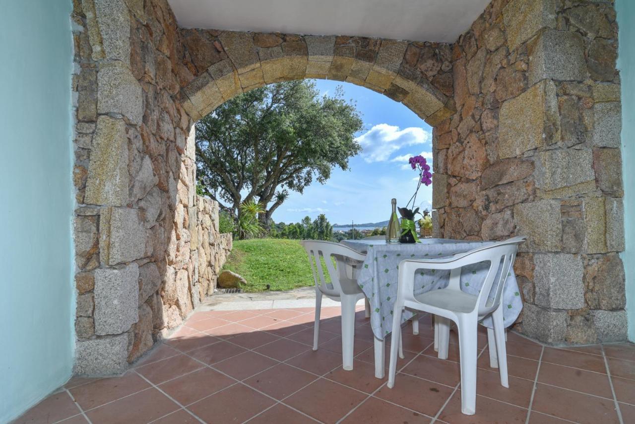 La Costa View Aparthotel Arzachena Exterior photo