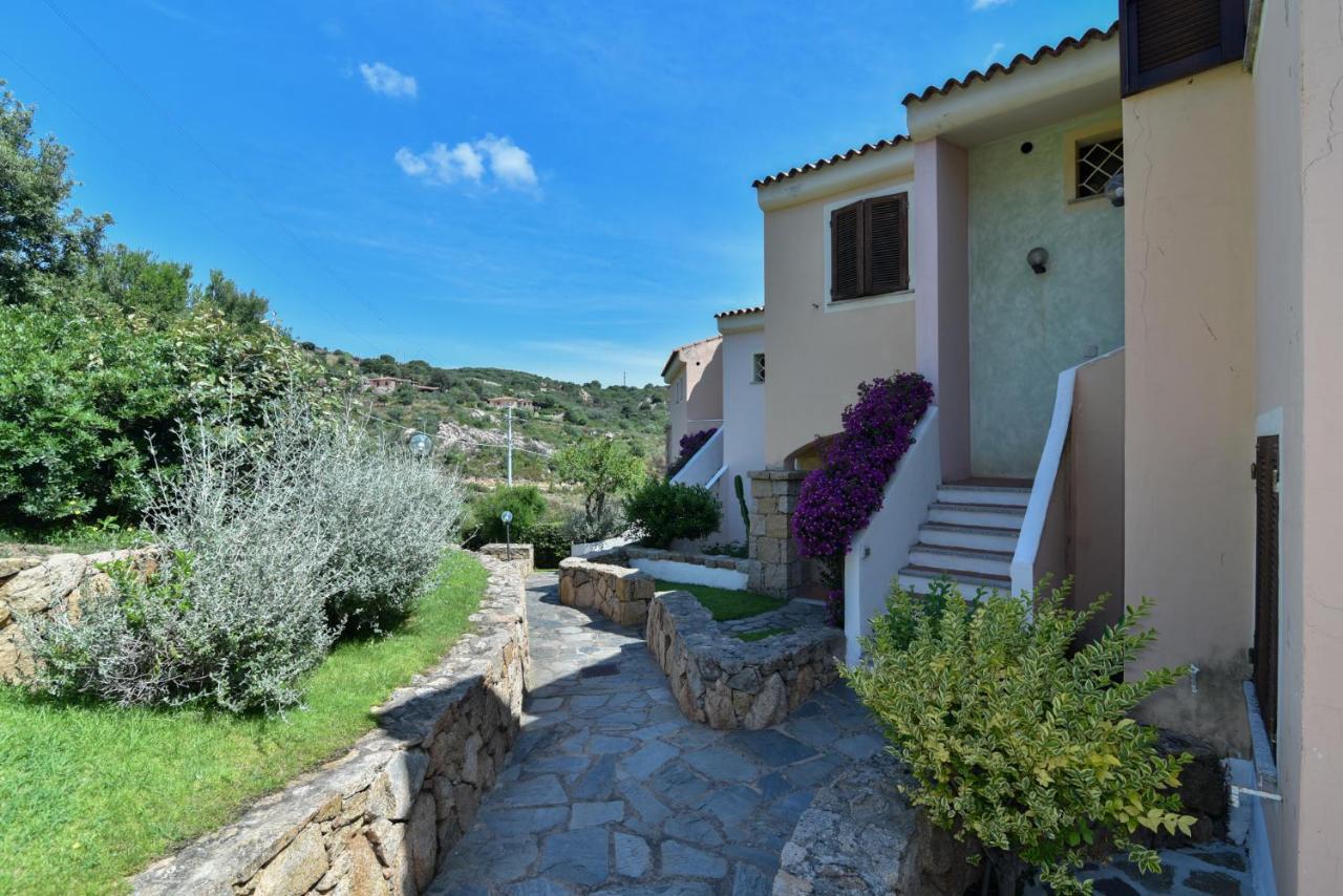 La Costa View Aparthotel Arzachena Exterior photo