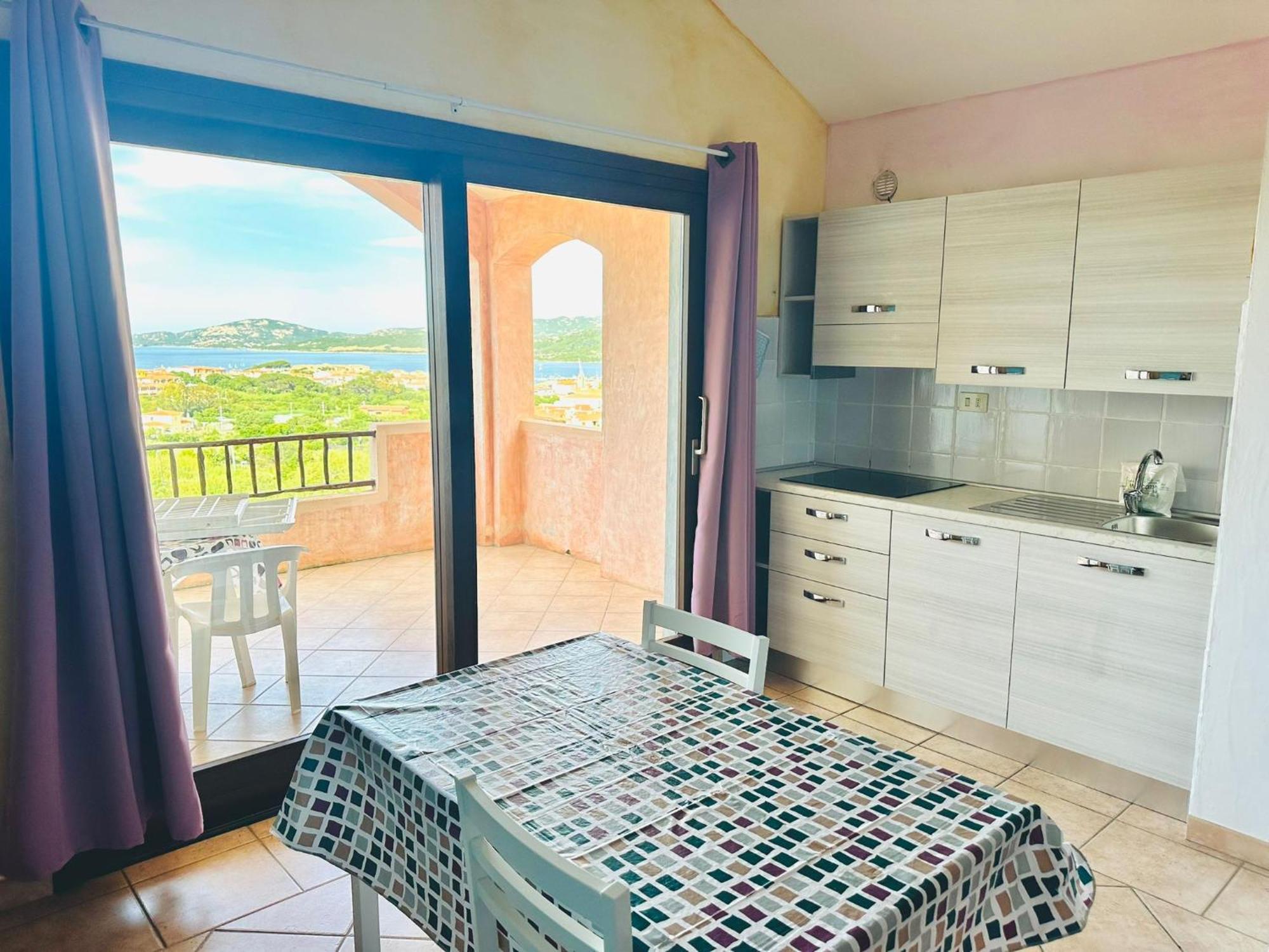 La Costa View Aparthotel Arzachena Exterior photo